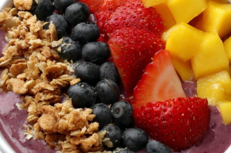 Smoothie King Bee Berry Sting Bowl Recipe