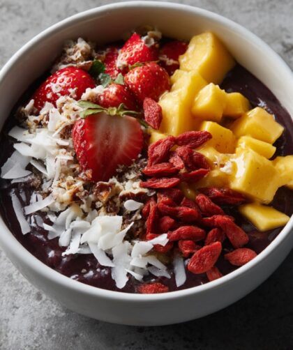 Smoothie King Berry Goji Getaway Bowl Recipe