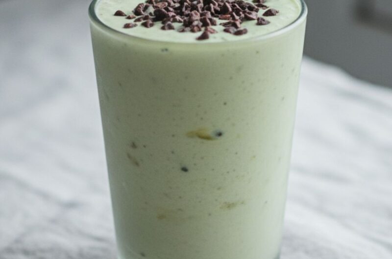 Keto Mint Chip Breakfast Smoothie