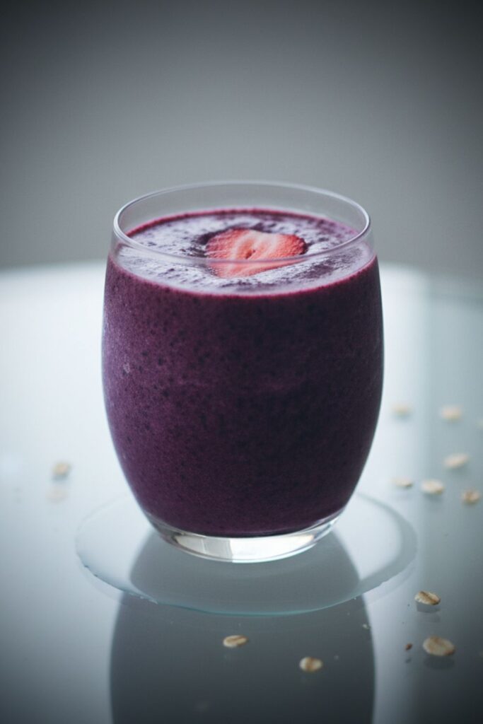 Mixed Berries and Banana Smoothie